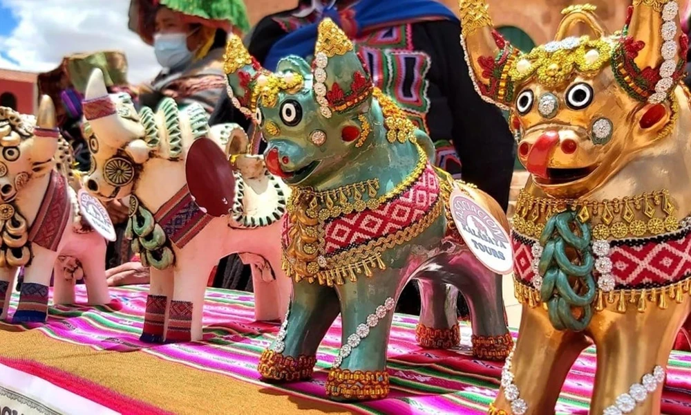 Tour Picnic Natural y Taller de Pintado de Toritos | Tradición y Naturaleza Andina